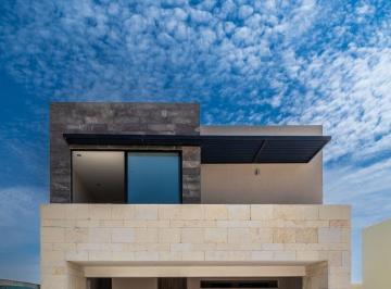 Casa en condominio · 222m² · 3 Recámaras · 2 Estacionamientos · Casa Elis en Punta Coral (Norponiente)