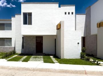 Casa · 172m² · 4 Recámaras · 2 Estacionamientos · Casa Argovia en Xaramá
