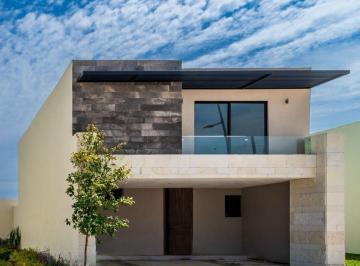 Casa en condominio · 214m² · 3 Recámaras · 2 Estacionamientos · Casa Donei en Punta Coral (Norponiente)