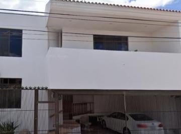 Casa · 377m² · 3 Recámaras · Casa en Venta Bosques del Prado Norte.