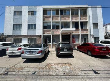 Oficina · 112m² · 3 Estacionamientos · Oficina Ladron de Guevara
