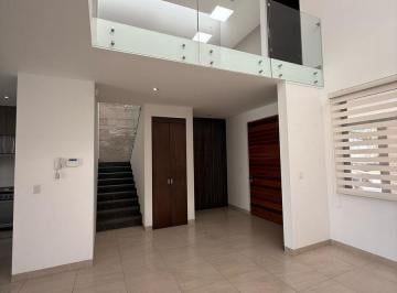 Casa · 350m² · 3 Recámaras · 2 Estacionamientos · Casa en La Campiña del Bosque
