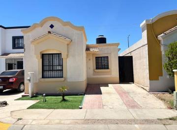 Casa · 80m² · 2 Recámaras · Casa en Renta en Villa Bonita Residencial