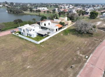 Terreno / Lote · 676m² · Terreno en Venta Fraccionamiento Lagunas de Miralta - (4)