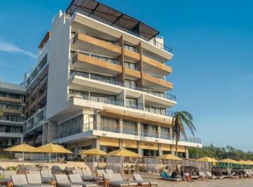 Departamento · 53m² · 1 Recámara · Residencias Frente Al Mar en Puerto Morelos – Lujo y Tranquilidad en La Riviera Maya