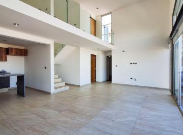 Departamento de 2 habitaciones, Querétaro · Penthouse en Venta o Renta en Vertice Juriquilla, con Roof Privado!