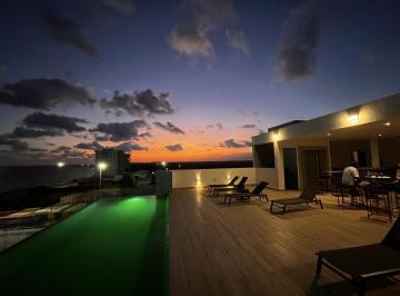 Departamento · 31m² · 1 Recámara · 1 Estacionamiento · Condo de Lujo Frente Al Mar Caribe en Puerto Morelos – Vive en Modo Vacaciones Para Siempre