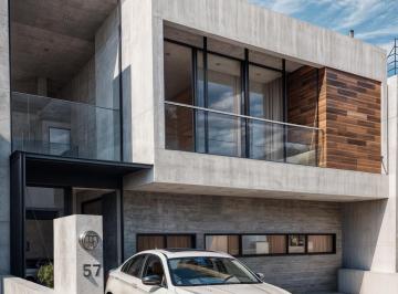 Casa de 3 habitaciones, El Marqués · Casa en Venta en Zibatá, 3 Recámaras, Una en Pb, 3 Baños Completos, 3 Autos