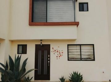 Casa en condominio · 119m² · 2 Recámaras · 2 Estacionamientos · PH - Fraccionamiento Zibatá