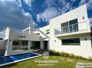 Casa de 3 habitaciones, Tequisquiapan · Casa en Venta en Tequisquiapan Barrio de La Magdalena