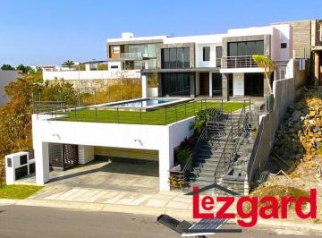 Casa de 4 habitaciones, Atlatlahucan · En Venta Casa Nueva en Lomas de Cocoyoc