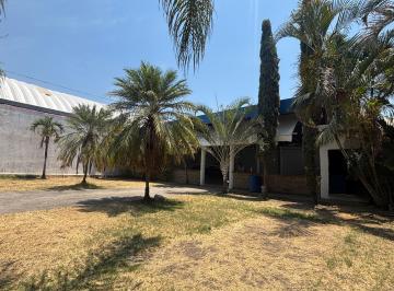 Bodega comercial de 1 habitación, Jiutepec · D Bodega, Oficinas o Salón de Eventos en Renta o Venta en Jiutepec