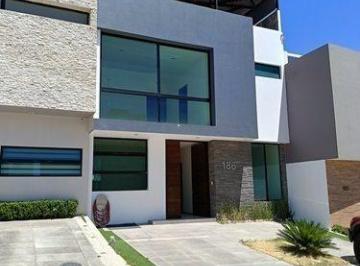 Casa en condominio de 4 habitaciones, Zapopan · Casa en Venta en Valle Imperial, Coto Austriaco, Zapopan, Jalisco