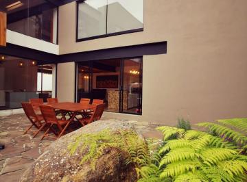 Casa en condominio de 3 habitaciones, Valle de Bravo · Casa en Venta en Condominio en Avandaro, Valle de Bravo