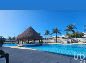 Departamento · 80m² · 2 Recámaras · 2 Estacionamientos · Departamento en Venta en Centro de Cancun