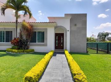Casa de 3 habitaciones, Atlatlahucan · Venta de Casa en Lomas de Cocoyoc con 370 m de Terreno
