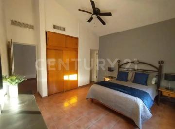Departamento · 80m² · 1 Recámara · 1 Estacionamiento · Se Renta Suite Amueblada Sobre Eulalio Gutierrez Al Norte de Saltillo