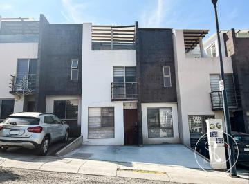 Casa en condominio de 4 habitaciones, El Marqués · Casa en Venta en Residencial del Parque con 4 Habitaciones