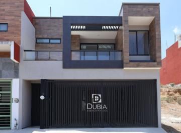 Casa de 3 habitaciones, Xalapa · Casa Nueva en Fracc Privado, Cerca de Plaza El Juguete