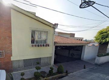 Casa de 4 habitaciones, Naucalpan de Juárez · Casa en Remate Ubicada en Manuel Ávila Camacho, Naucalpan de Juárez Mex