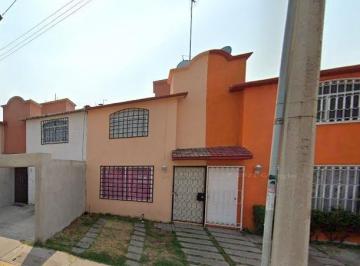 Casa de 2 habitaciones, Cuautitlán Izcalli · Casa en Remate Ubicada en Cofradía San Miguel Cuautitlán Izcalli