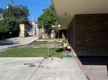 Casa de 3 habitaciones, San Pedro Garza García · Casa /terreno en Venta Zona San Pedro Garza García