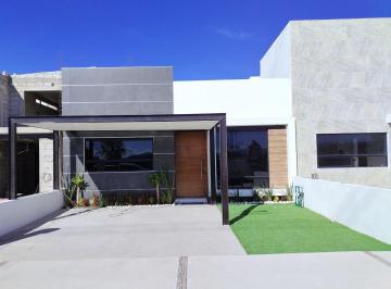 Casa de 2 habitaciones, Corregidora · Casa en Venta en Cañadas del Arroyo, de un Piso