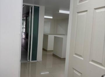 Oficina de 3 habitaciones, Tlalnepantla de Baz · 100 m², Primer Piso a Lado del Rrp. Bancos, Ideal Para Contadores, Abogados, Administrativo.