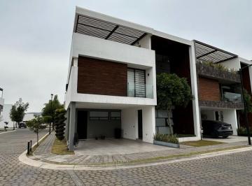 Casa · 316m² · 3 Recámaras · 2 Estacionamientos · Casa en Venta – Parque Coahuila - Lomas de Angelópolis