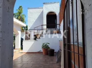 Casa de 5 habitaciones, Cuernavaca · Casa en Venta de 517 m²