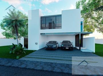 Casa · 281m² · 4 Recámaras · 2 Estacionamientos · Casa en Pueblo Cholul
