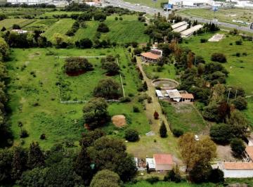 Quinta de 6 habitaciones, Querétaro · Casa de Campo Venta con Caballerizas y Bungalows Querétaro