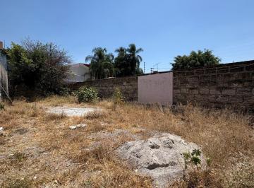 Terreno / Lote , Cuernavaca · Oportunidad de Terreno Dentro de Privada en Jardines de Cuernavaca
