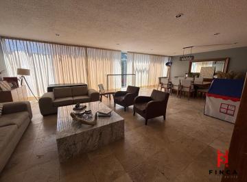 Casa de 4 habitaciones, Miguel Hidalgo · Casa Sola en Venta en Lomas de Bezares