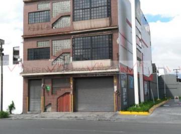 Edificio · 824m² · 9 Estacionamientos · Edificio en Venta en Sarabia