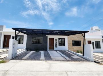 Casa en condominio · 90m² · 2 Recámaras · 2 Estacionamientos · Casa en Venta en Meseta Alta Homes, Guanajuato