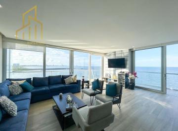 Departamento · 172m² · 2 Recámaras · 1 Estacionamiento · Departamento en Playas del Conchal