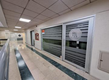 Oficina · 55m² · 1 Estacionamiento · Renta Oficina en Tecnológico Querétaro