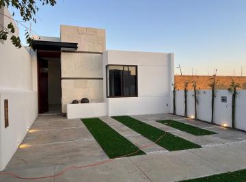 Casa de 2 habitaciones, León · Casa en Venta de Una Planta en Mayorazgo
