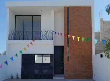 Casa de 3 habitaciones, Villa de Alvarez · Residencia en Venta en Colinas del Real 3 Recamaras Zona Norte Villa de Álvarez