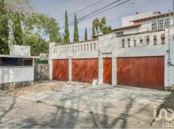 Casa · 438m² · 3 Recámaras · 4 Estacionamientos · Casa en Venta Jardines del Ajusco Secc 4, Tlalpan, Cdmx