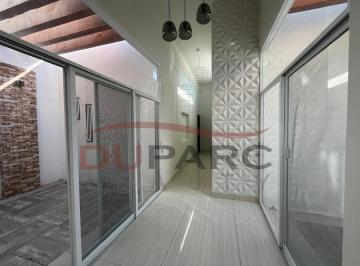 Casa de 3 habitaciones, Carmen · Casa en Renta de Una Planta