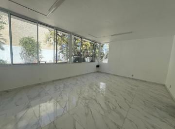 Casa de 9 habitaciones, Guadalajara · Casa Remodelada Ideal Para Oficinas o Consultorios en Ladro de Guevara