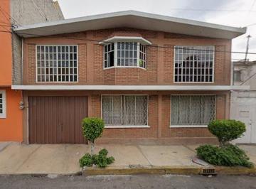 Casa de 4 habitaciones, Iztapalapa · Bonita Casa en Sector Popular Iztapalapa