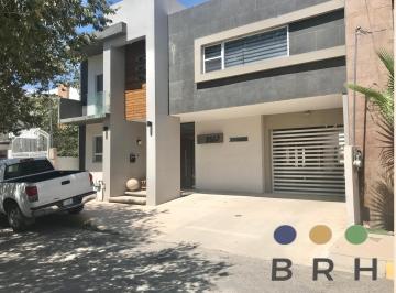 Casa de 3 habitaciones, Juárez · Excelente Vivienda Frente a Parque en Fracc. Residencial San Fernando