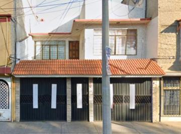 Casa de 4 habitaciones, Gustavo A. Madero · Casa en San Juan de Aragón VI, Gam, Cdmx