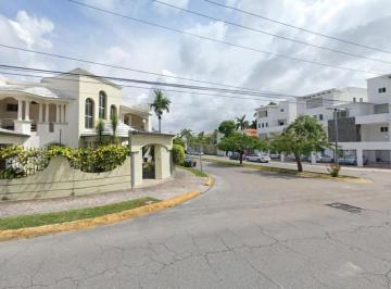 Casa de 4 habitaciones, Benito Juárez · Casa en Cancún, Q. Roo, Supermanzana 11