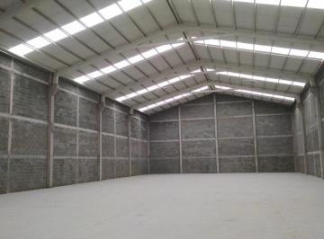 Bodega comercial · 960m² · 2 Recámaras · 2 Estacionamientos · Depósito - Zona Industrial Parque 300