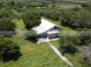 Rancho · 90m² · 2 Recámaras · 4 Estacionamientos · Rancho en Venta en Calles
