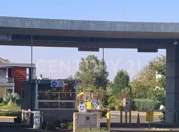 Casa · 96m² · 2 Recámaras · 2 Estacionamientos · Casa Amueblada en Renta en El Fortin, Zapopan.